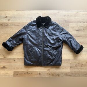 Wilsons Leather Men’s 2XL Black 100% Leather Coat Zip Jacket Fur Trim Heavy Duty
